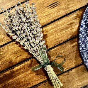 dried lavender flower bouquet